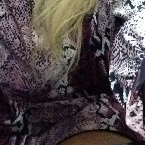 Snake Print Shift Dress - Picture 4 of 4